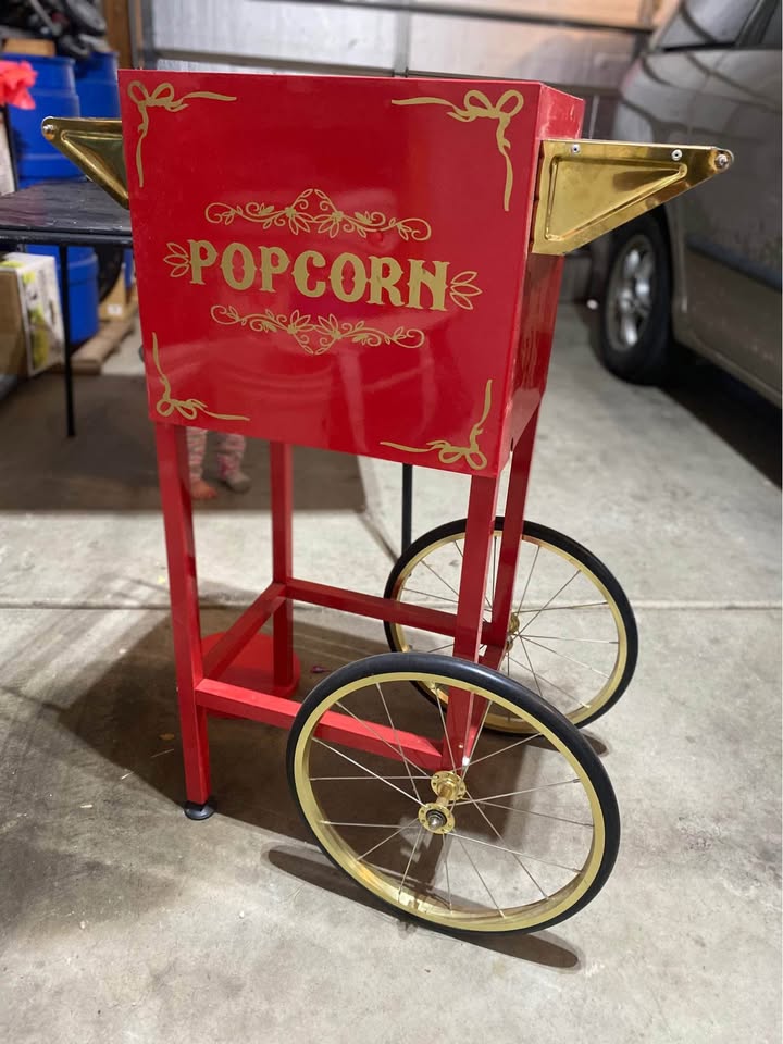 Close up of popcorn popping in the machine